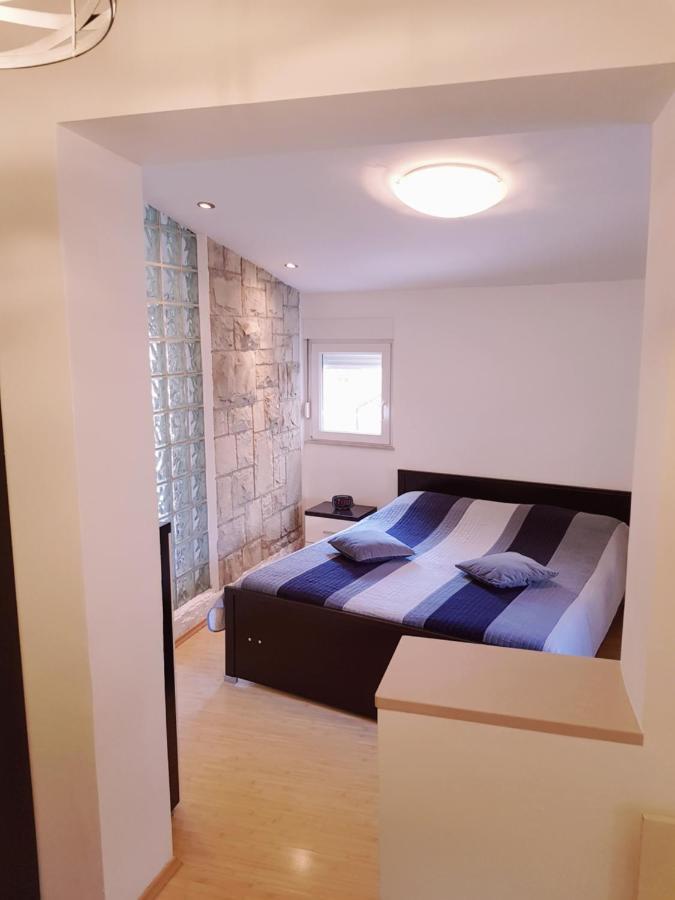 Apartment Centar 오미스 외부 사진